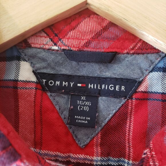 Tommy Hilfiger Mens Red Button Down Long Sleeve Shirt Size XL Normcore Staple - Picture 4 of 6